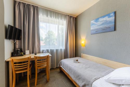 Triple Room with Gym Access image 9
