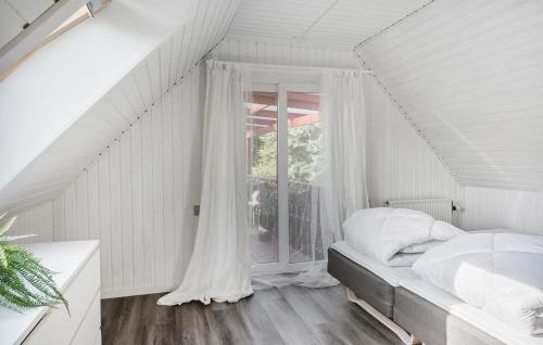 Cozy Apartment In Idestrup With Wifi in Væggerlose