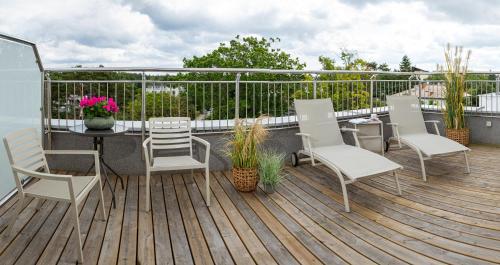 Hotel Szafir – Jastrzebia Gora, NY