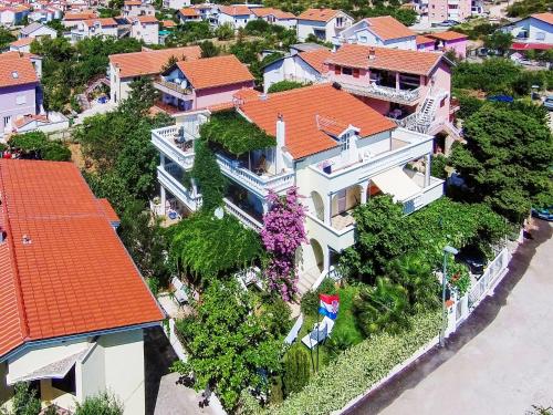 Oaza Tribunj Sea View - image 13