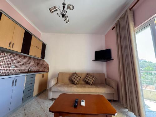 Amelia Apartments - image 6