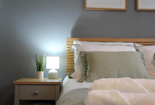 Central Luxury Apartment with Parking