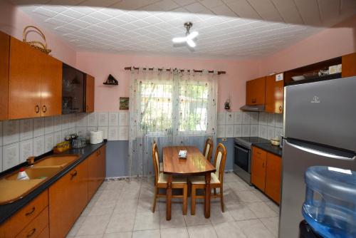 One-Bedroom House image 10