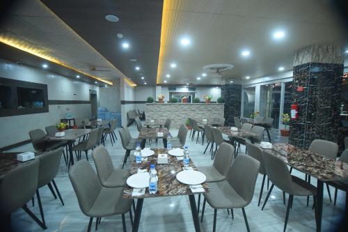 R Empire Revtree in Davangere