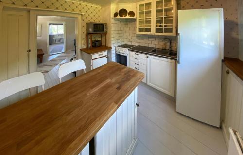 Konyha, 3 Bedroom Amazing Home In Grundsund in Grundsund