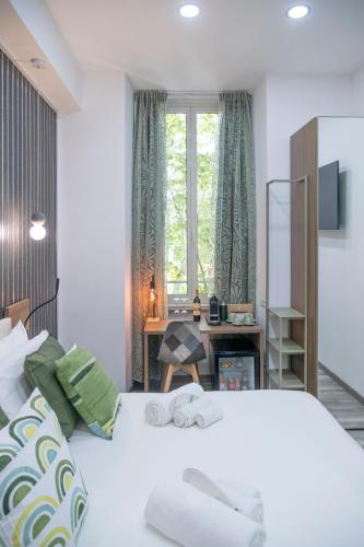 Trastevere Luxury Rooms - image 14