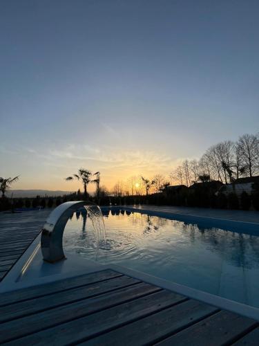 Finca Idoize Camping Hotel in Kvemo Alvani