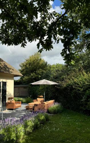 Modern Vakantiehuis op Loopafstand van de Zee in Kamperland in Kamperland