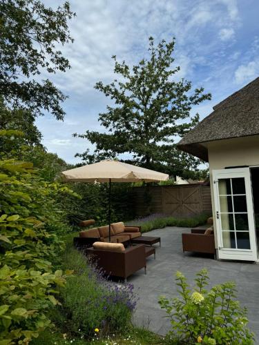 Modern Vakantiehuis op Loopafstand van de Zee in Kamperland in Kamperland