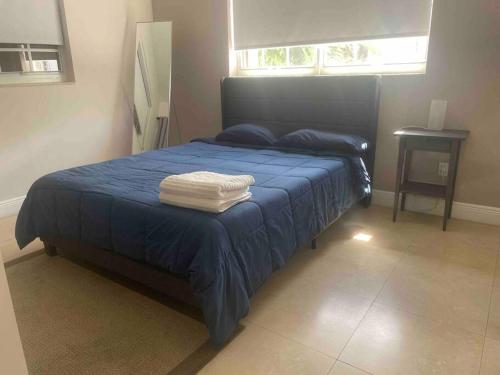 Gorgeous 4 bedroom with pool centrally located in Miami, USA