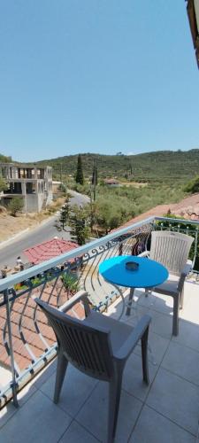 شرفة/ تراس, Hector's Studios in Alykanas