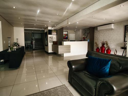 Pintu masuk, Hotel 247 @ White River in White River