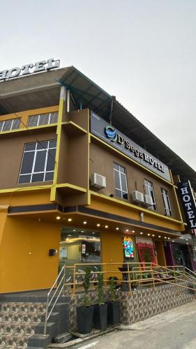 Exterior view, D SEGA HOTEL in Tanah Merah