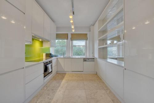 Knightsbridge - Hans Place Apartments - image 2