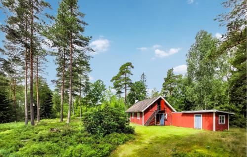 . Nice Home In Annerstad With Wifi