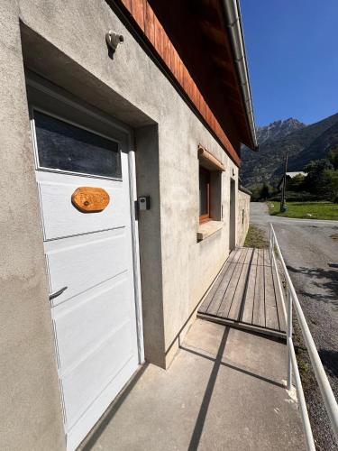 A szálláshely kívülről, Joli appartement Flocons in Saint-Crepin