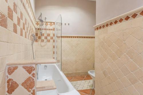 The Vatican Dream 3BDR Apartment - image 10
