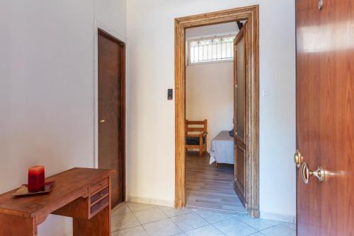 GuestHost - Piazza Nievo a Trastevere Cozy Apartment, Rome (photo 9)