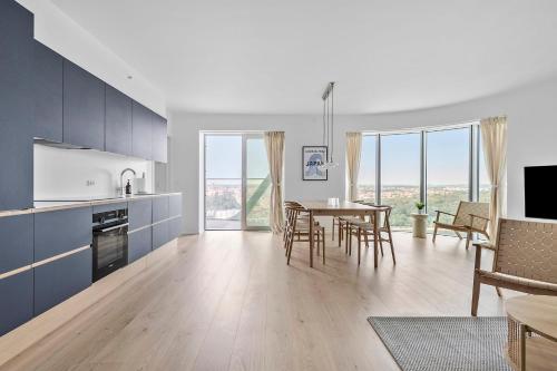 35th Floor Panorama Ocean View Apartment in Aarhus City Center
