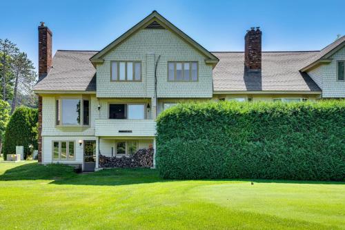 Jackson Village Townhome Loft and Golf Course View! - image 9