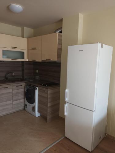 ЛУКСОЗЕН АПАРТАМЕНТ В 4 звезден хотел, Golden Sands (foto 10)