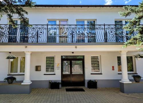 Exterior view of Hotel Zacisze