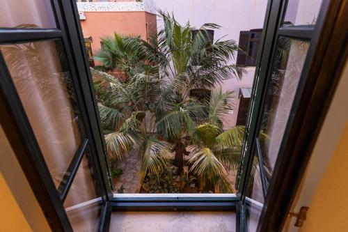 Quadruple Room with Garden View image 9