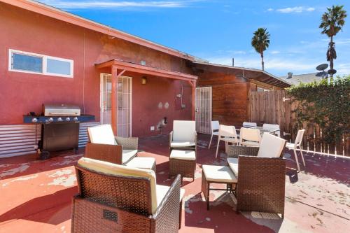 Cozy 3BR Home Great for Long Stays in Rancho Cucamonga, USA