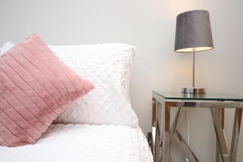 Perfect getaway in Cardiff Marina