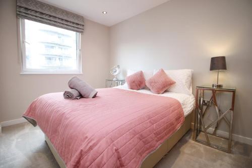 Perfect getaway in Cardiff Marina