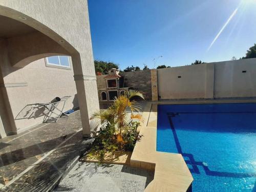 فيلا بالاسكندارية راقية in 보그 엘 아랍