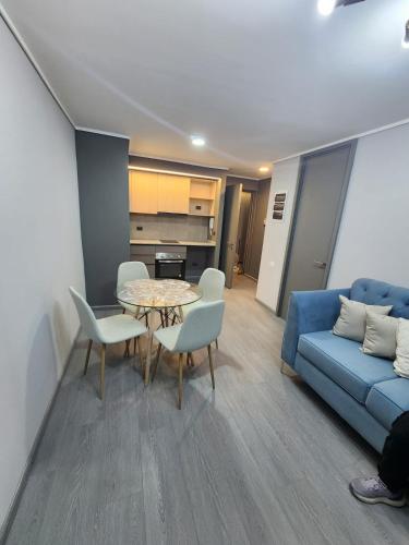 DEPARTAMENTO MODERNO y COMODO CERCA A MOVISTAR ARENA Y FANTASILANDIA