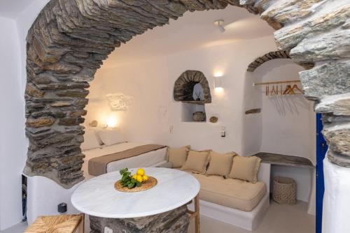Adamma Tinos gîte à louer Tzádhos