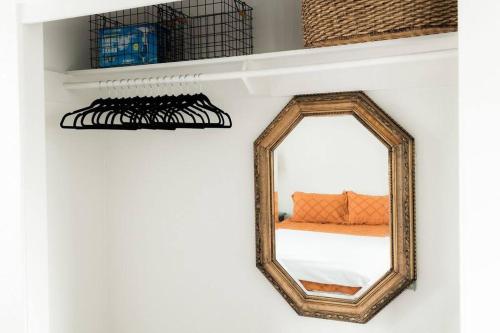 Top Floor Suite Full Kitchen Huge Fenced Backyard in San Diego, USA