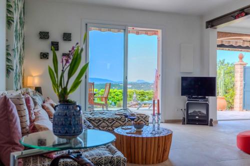 Provenzalische Villa Citronniers - Garten mit Meerblick und Pool by Riviera HomeLife in Saint-Raphael