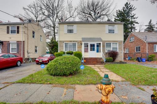 Newark Home with Deck and Fire Pit, 16 Mi to NYC!