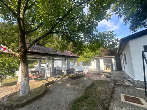 Ori Villa in Likani