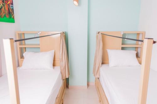 1 twin bed