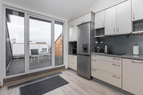 Penthouse Apartment with Terrace, Ryga (zdjęcie 7)