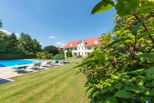 Hotel Beim Schrey - image 11