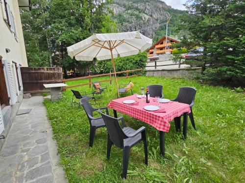 Accogliente Casa con Giardino