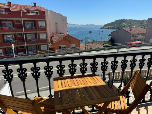  Apartamento LB, vistas a la ría in Raxo
