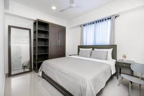 Ashly Home - Your home away home - image 13