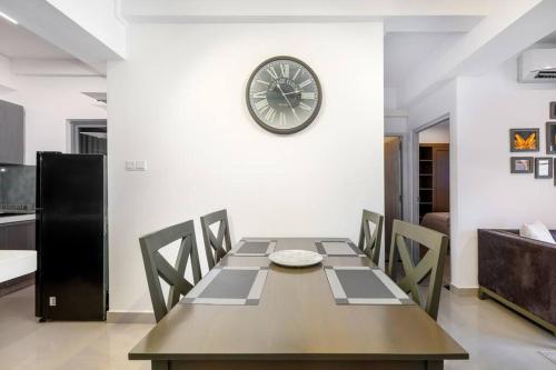 Ashly Home - Your home away home - image 9
