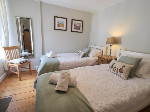 Brook Cottage - image 5