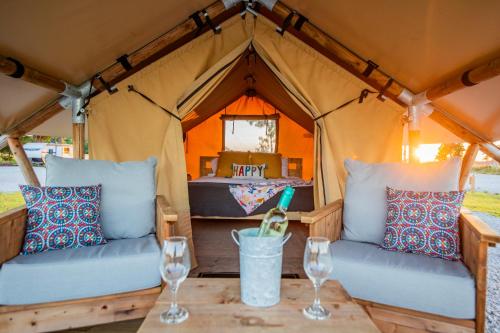 Roaring River Luxury Adventure Tent #12 in Cassville, USA