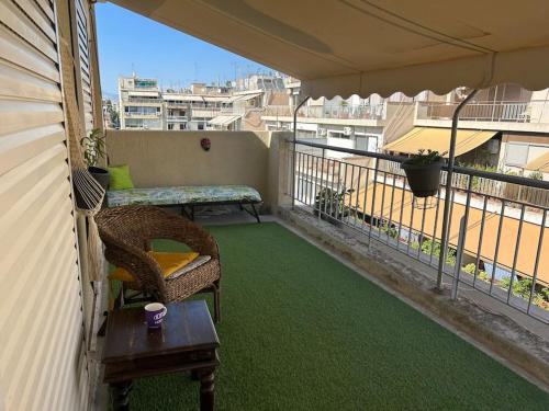 Bohemian Cozy Flat, with terrace 24h available, self- check in, Athen (Foto 6)