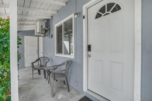 NEW Cozy Beautiful 2BR 1BA APT in Rancho Cucamonga, USA