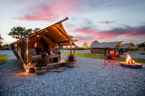 Roaring River Luxury Adventure Tent #16 in Cassville, USA