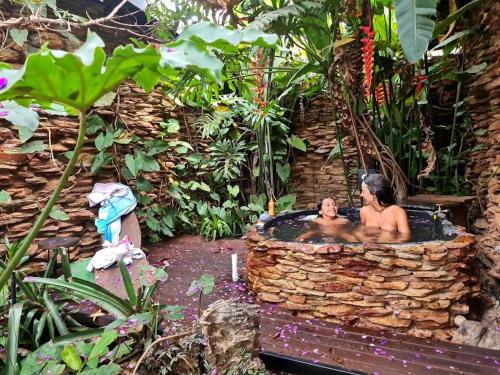 Casa jardim com ofurô - Chapada dos veadeiros